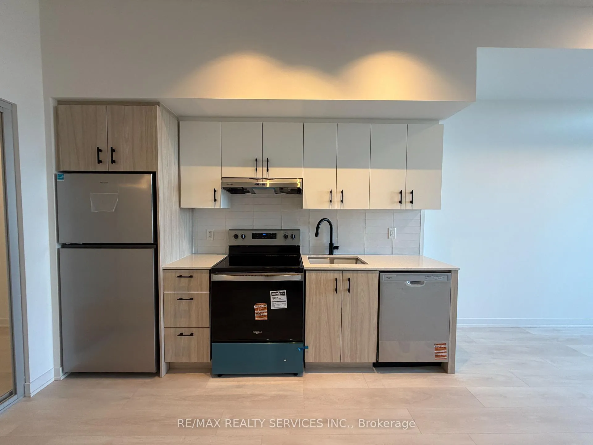 Photo 5 of Unit 325, 4878 Powers Common, Burlington, Alton — HOMEH