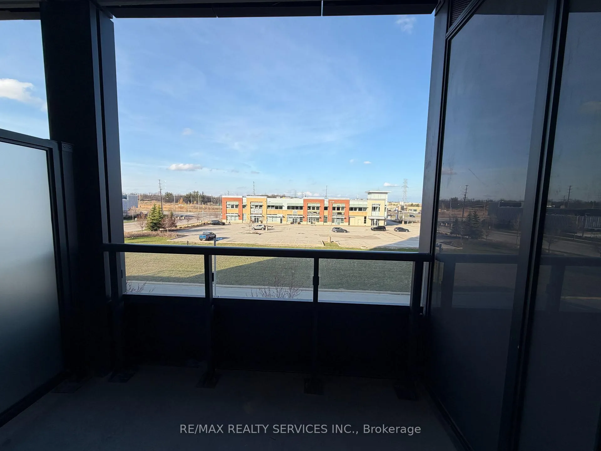 Photo 12 of Unit 325, 4878 Powers Common, Burlington, Alton — HOMEH