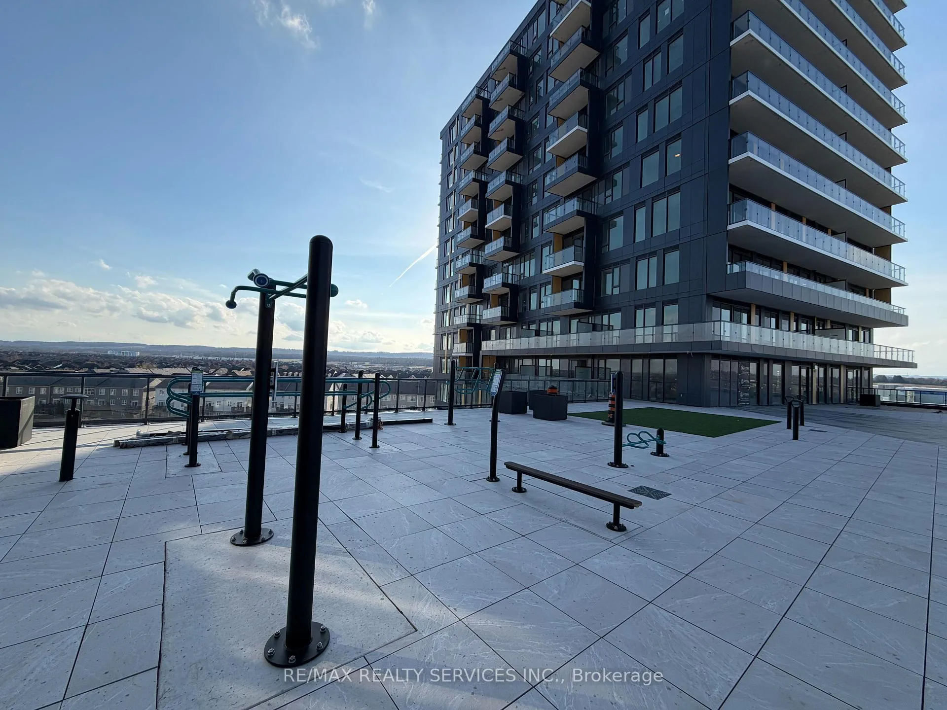 Photo 13 of Unit 325, 4878 Powers Common, Burlington, Alton — HOMEH