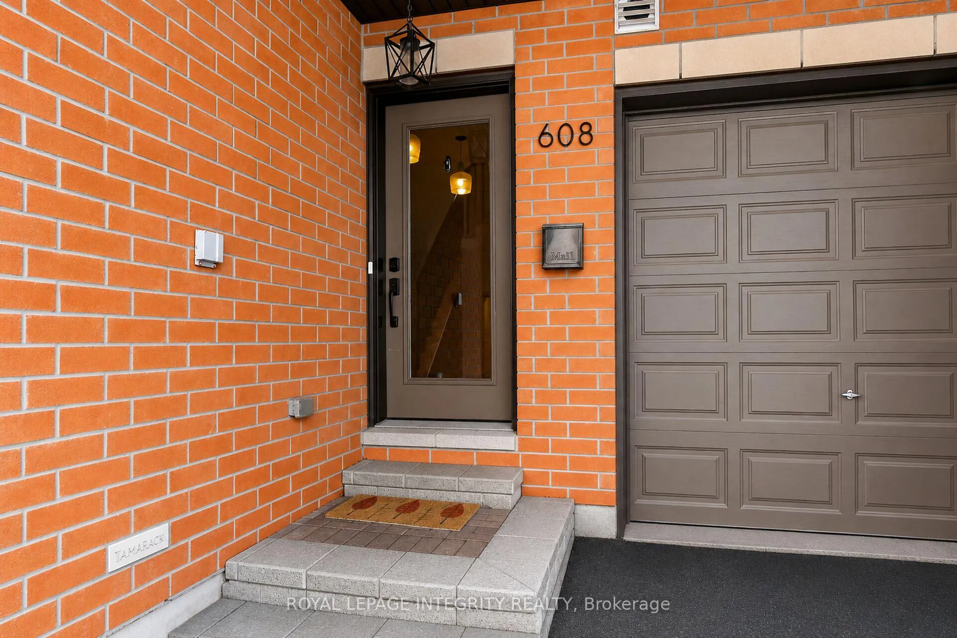 Photo 3 of 608 Chaperal Private, Ottawa, Avalon West — HOMEH