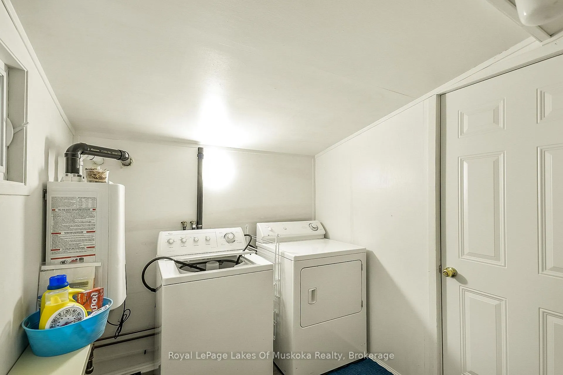 Photo 12 of 1009 Kirbys Beach Road, Bracebridge, Muskoka (N) — HOMEH