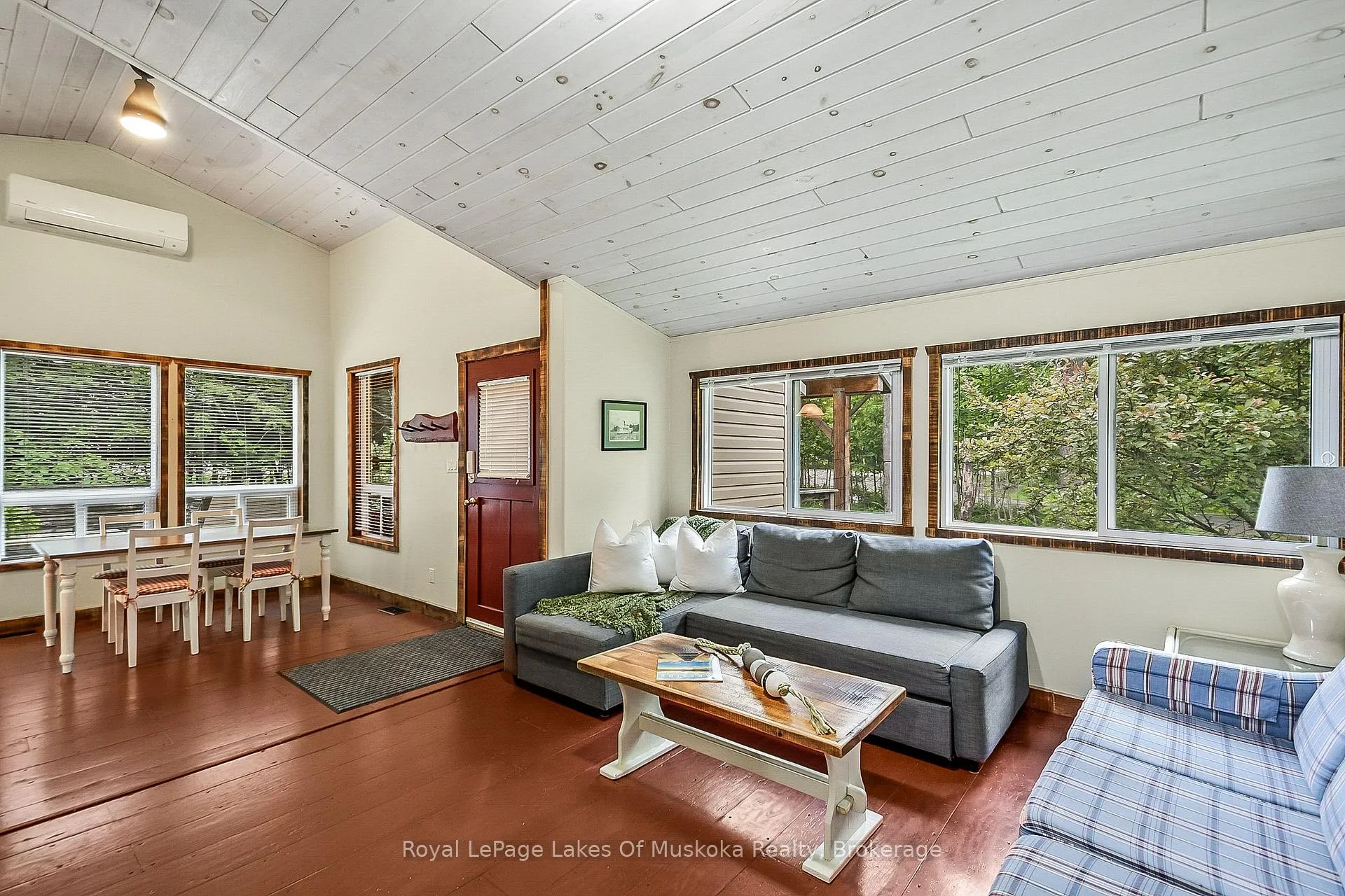 Photo 14 of 1009 Kirbys Beach Road, Bracebridge, Muskoka (N) — HOMEH