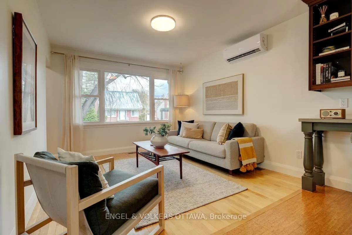 Photo 9 of 1812 Saunderson Drive, Ottawa, Elmvale Acres — HOMEH