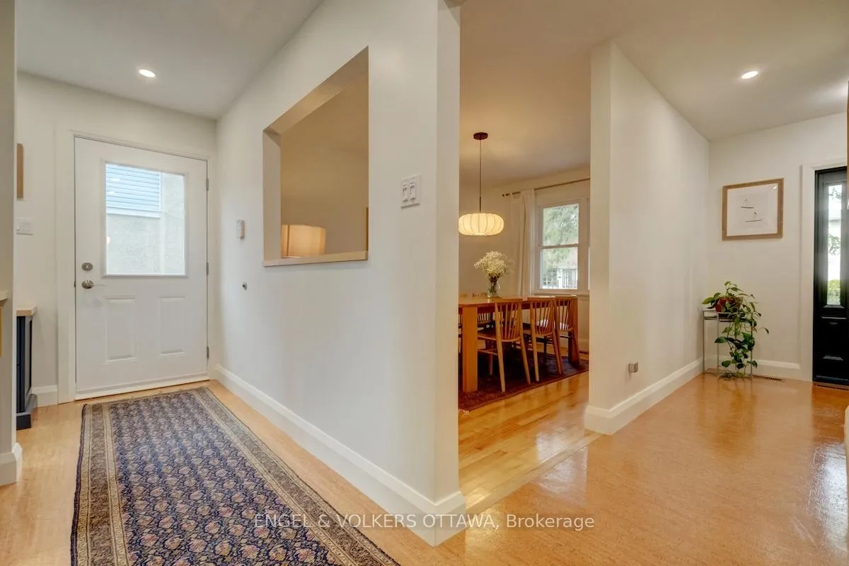 Photo 13 of 1812 Saunderson Drive, Ottawa, Elmvale Acres — HOMEH