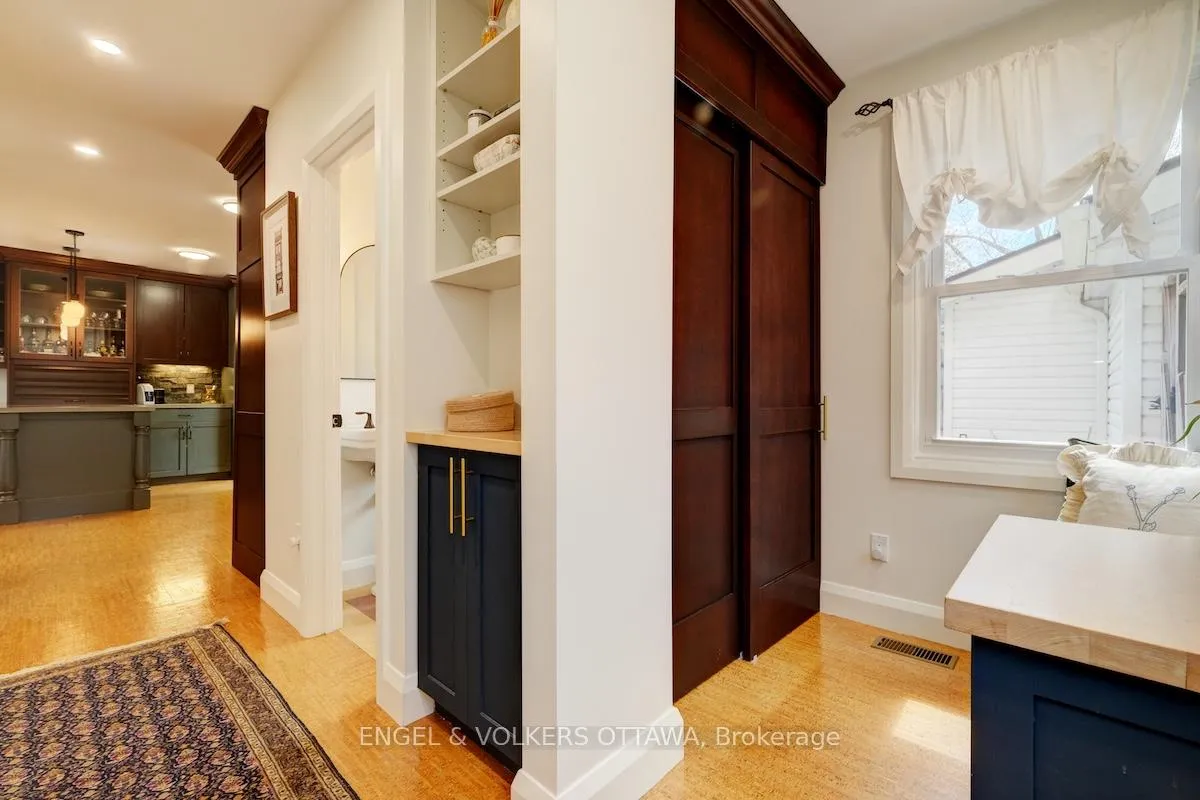 Photo 20 of 1812 Saunderson Drive, Ottawa, Elmvale Acres — HOMEH