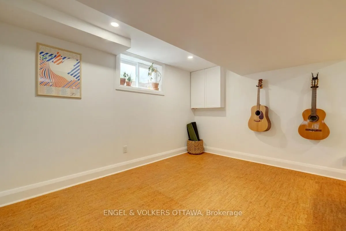 Photo 36 of 1812 Saunderson Drive, Ottawa, Elmvale Acres — HOMEH