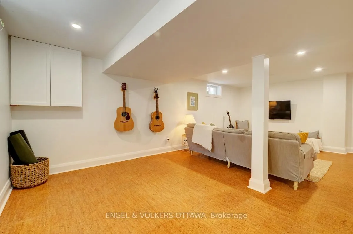Photo 37 of 1812 Saunderson Drive, Ottawa, Elmvale Acres — HOMEH