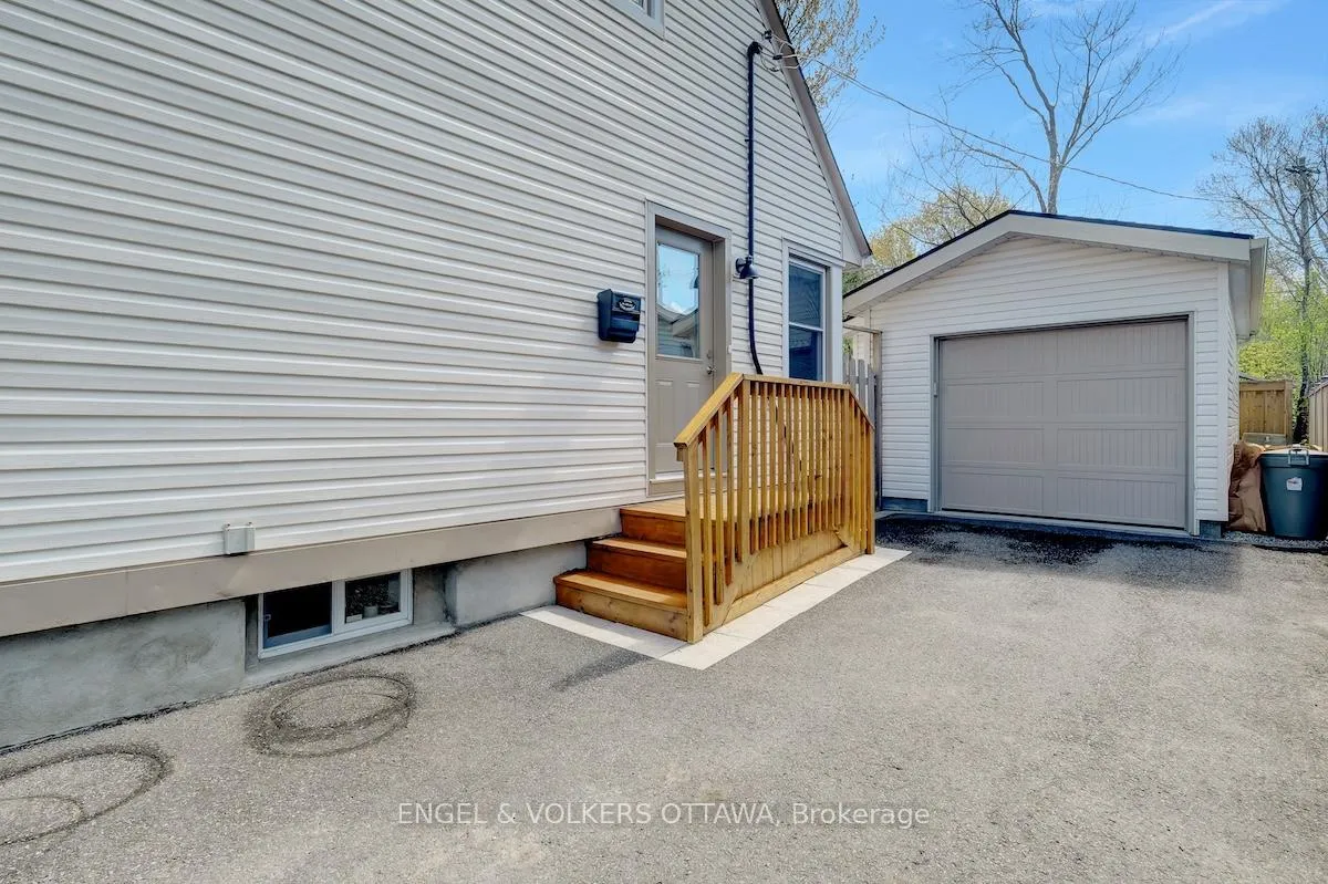 Photo 40 of 1812 Saunderson Drive, Ottawa, Elmvale Acres — HOMEH