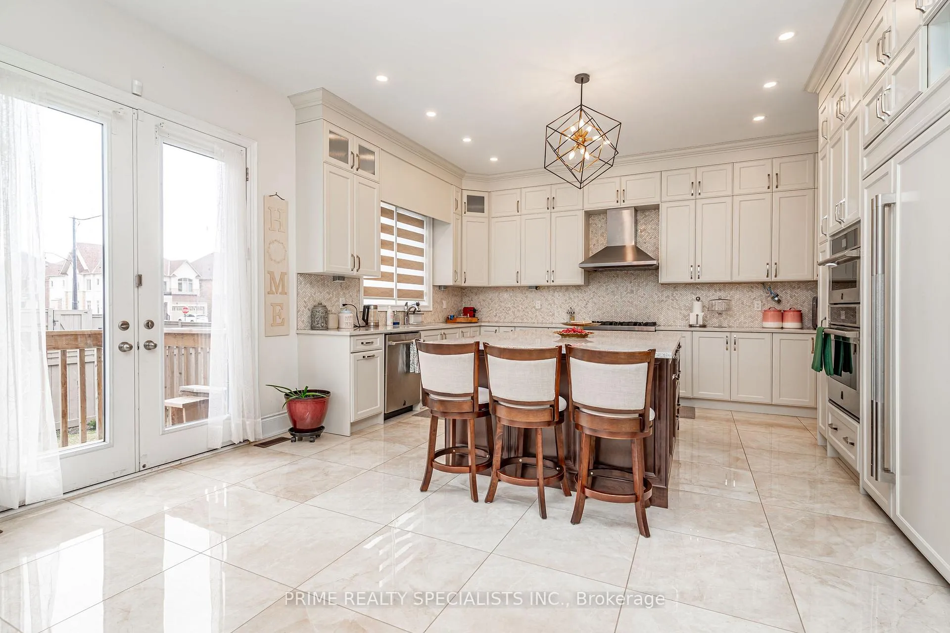 Photo 18 of 21 Midmorning Road, Brampton, Northwest Brampton — HOMEH