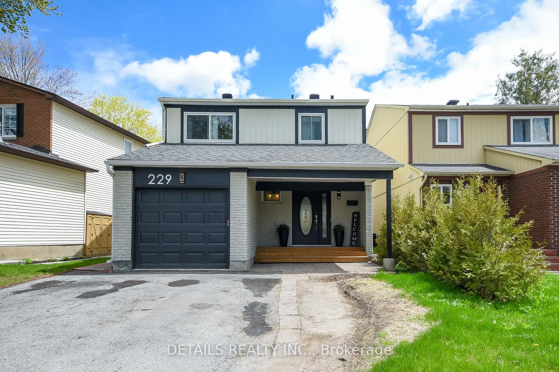Photo 1 of 229 Equestrian Drive, Ottawa, Kanata - Bridlewood — HOMEH