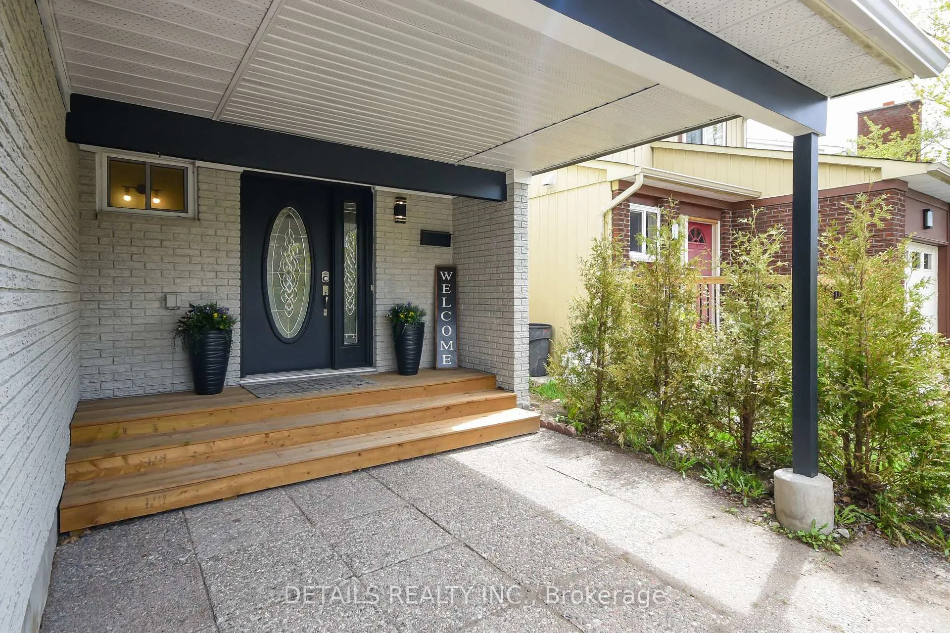 Photo 3 of 229 Equestrian Drive, Ottawa, Kanata - Bridlewood — HOMEH