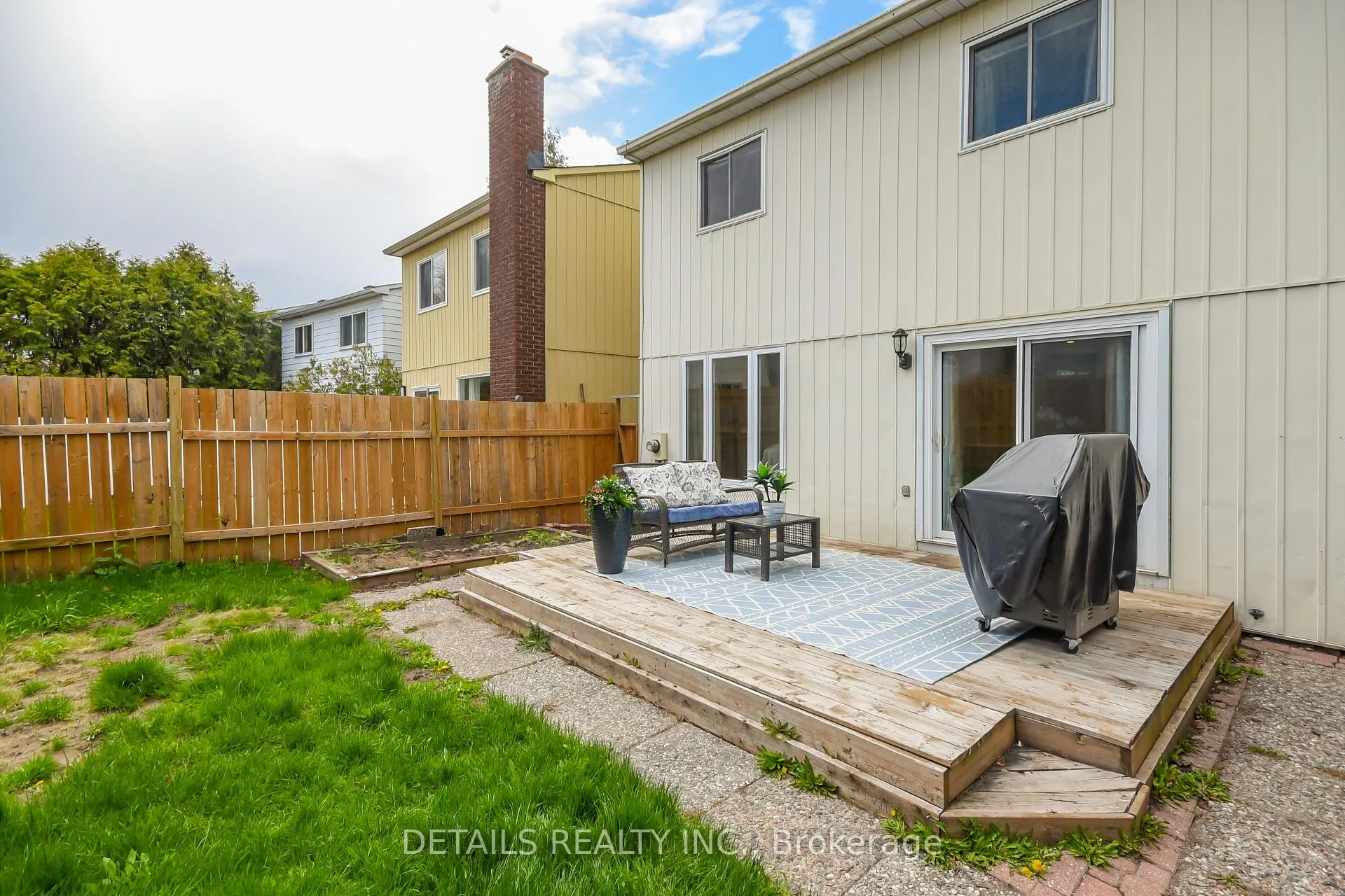 Photo 6 of 229 Equestrian Drive, Ottawa, Kanata - Bridlewood — HOMEH