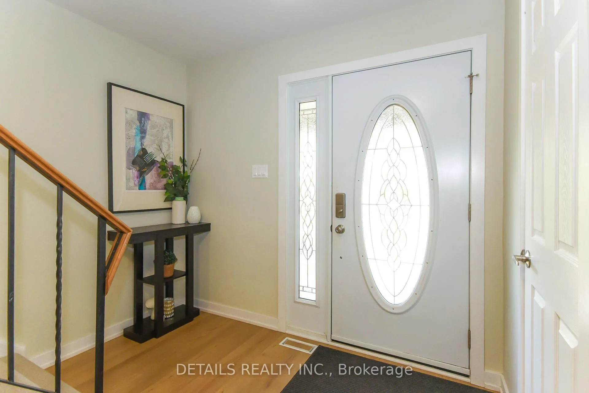 Photo 8 of 229 Equestrian Drive, Ottawa, Kanata - Bridlewood — HOMEH