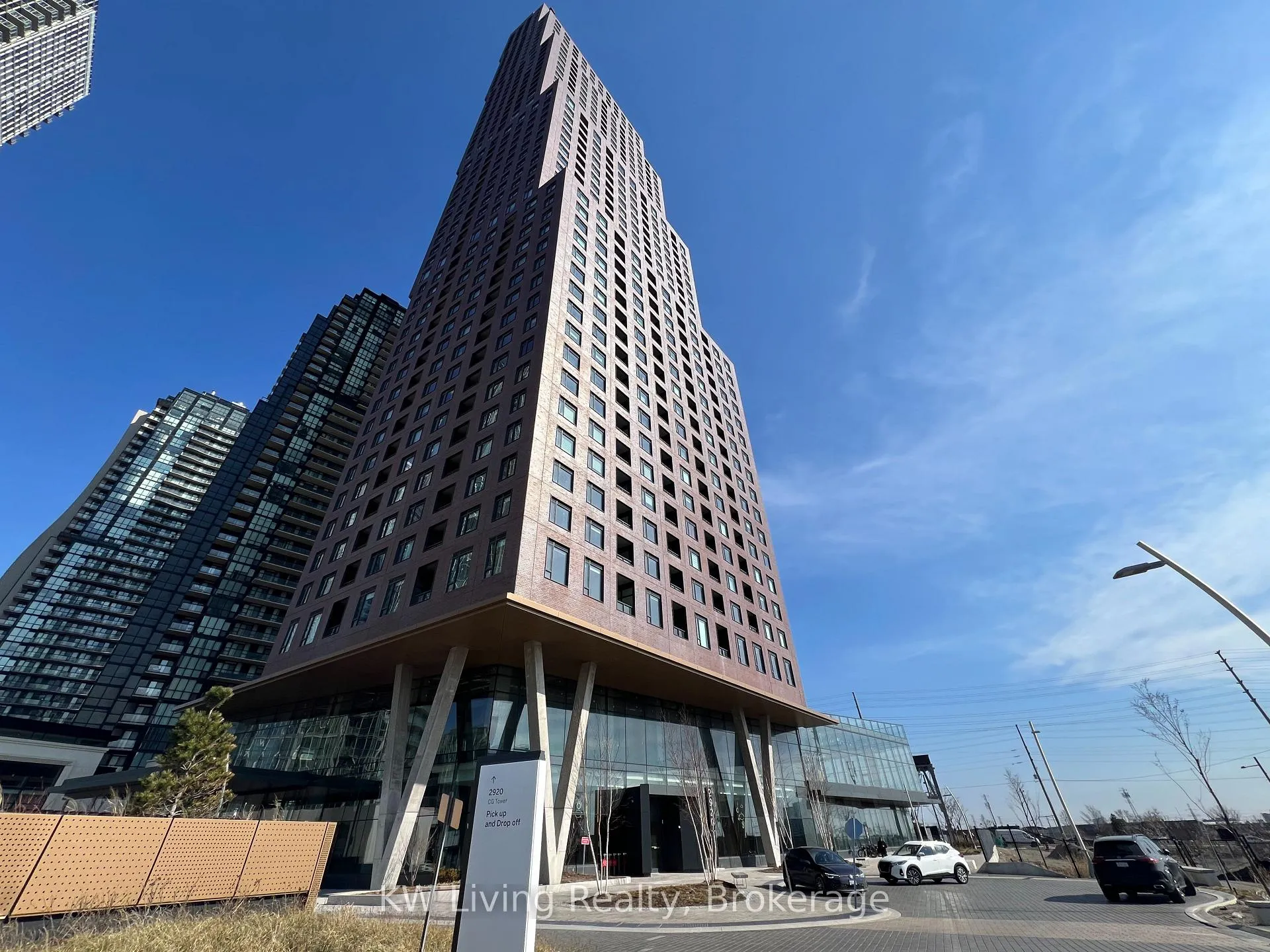 Photo 1 of Unit 1103, 2920 Hwy 7, Vaughan, Concord — HOMEH