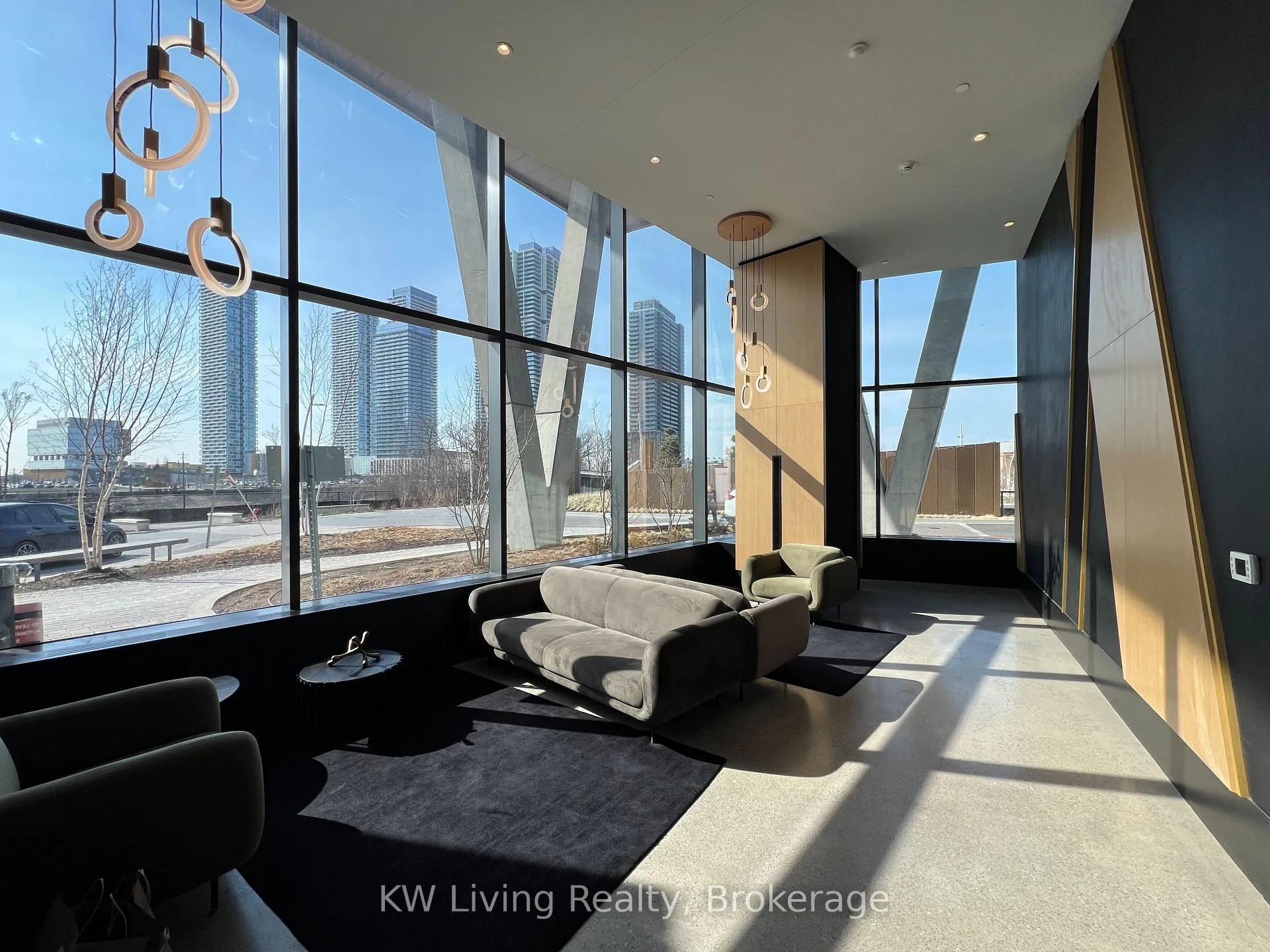 Photo 3 of Unit 1103, 2920 Hwy 7, Vaughan, Concord — HOMEH