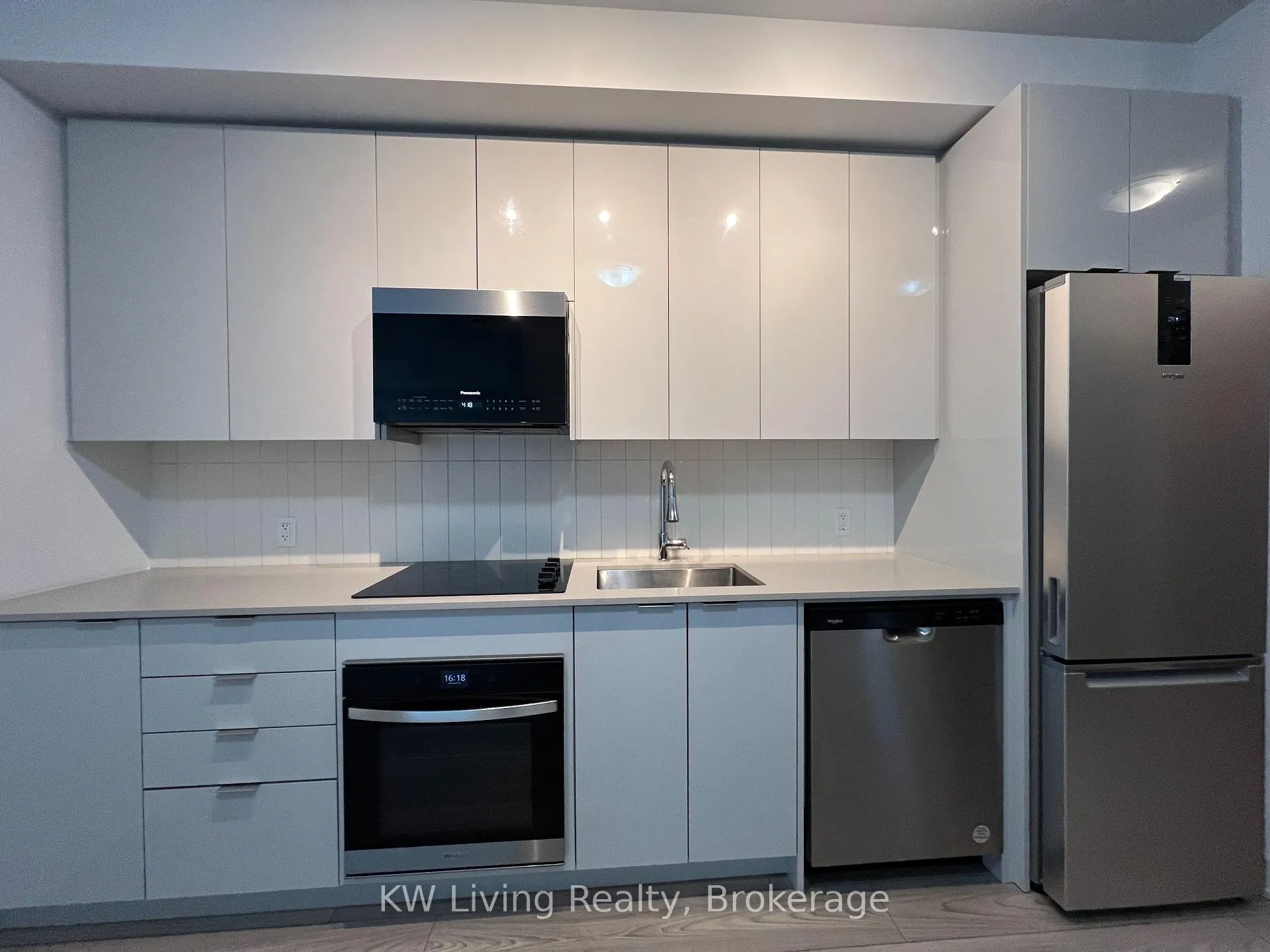 Photo 7 of Unit 1103, 2920 Hwy 7, Vaughan, Concord — HOMEH