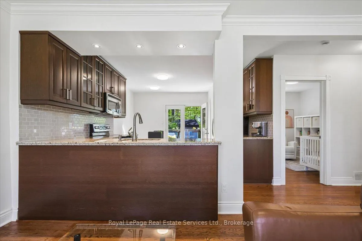 Photo 6 of 1463 Augustine Drive, Burlington, Mountainside — HOMEH
