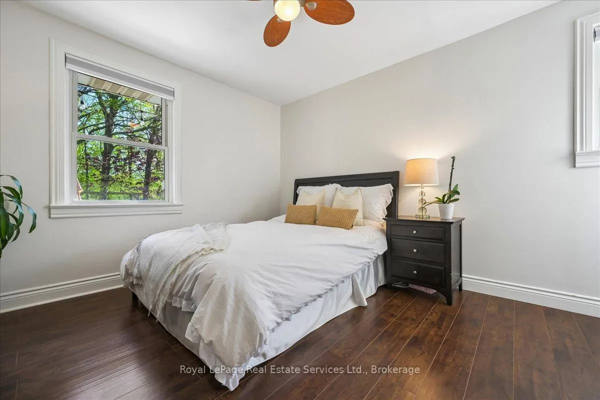Photo 12 of 1463 Augustine Drive, Burlington, Mountainside — HOMEH