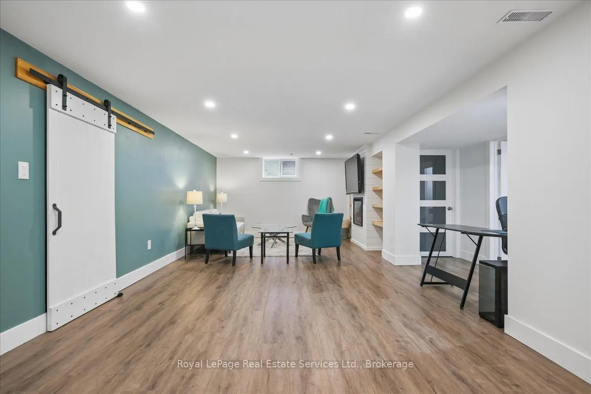 Photo 14 of 1463 Augustine Drive, Burlington, Mountainside — HOMEH