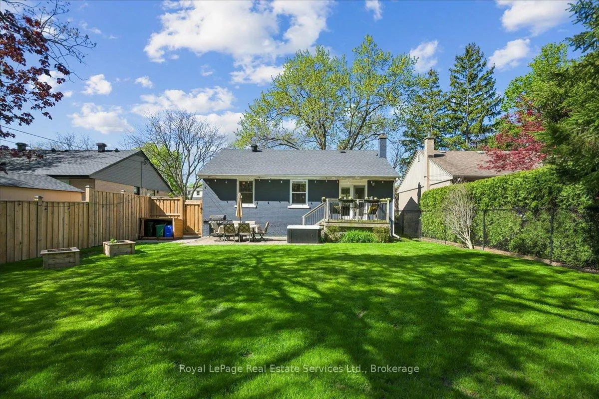 Photo 21 of 1463 Augustine Drive, Burlington, Mountainside — HOMEH