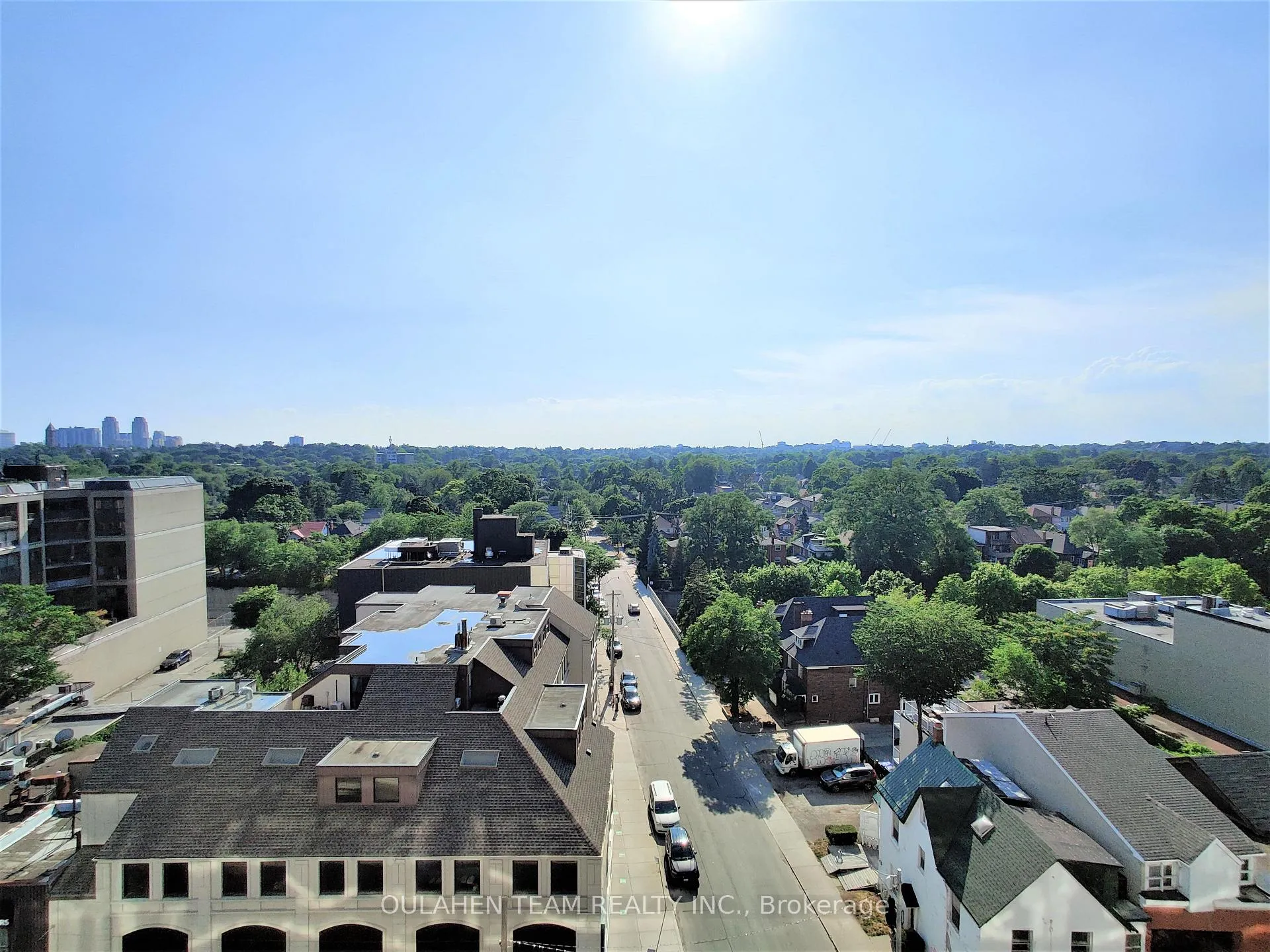 Photo 8 of Unit 812, 1 Belsize Drive, Toronto, Mount Pleasant West — HOMEH
