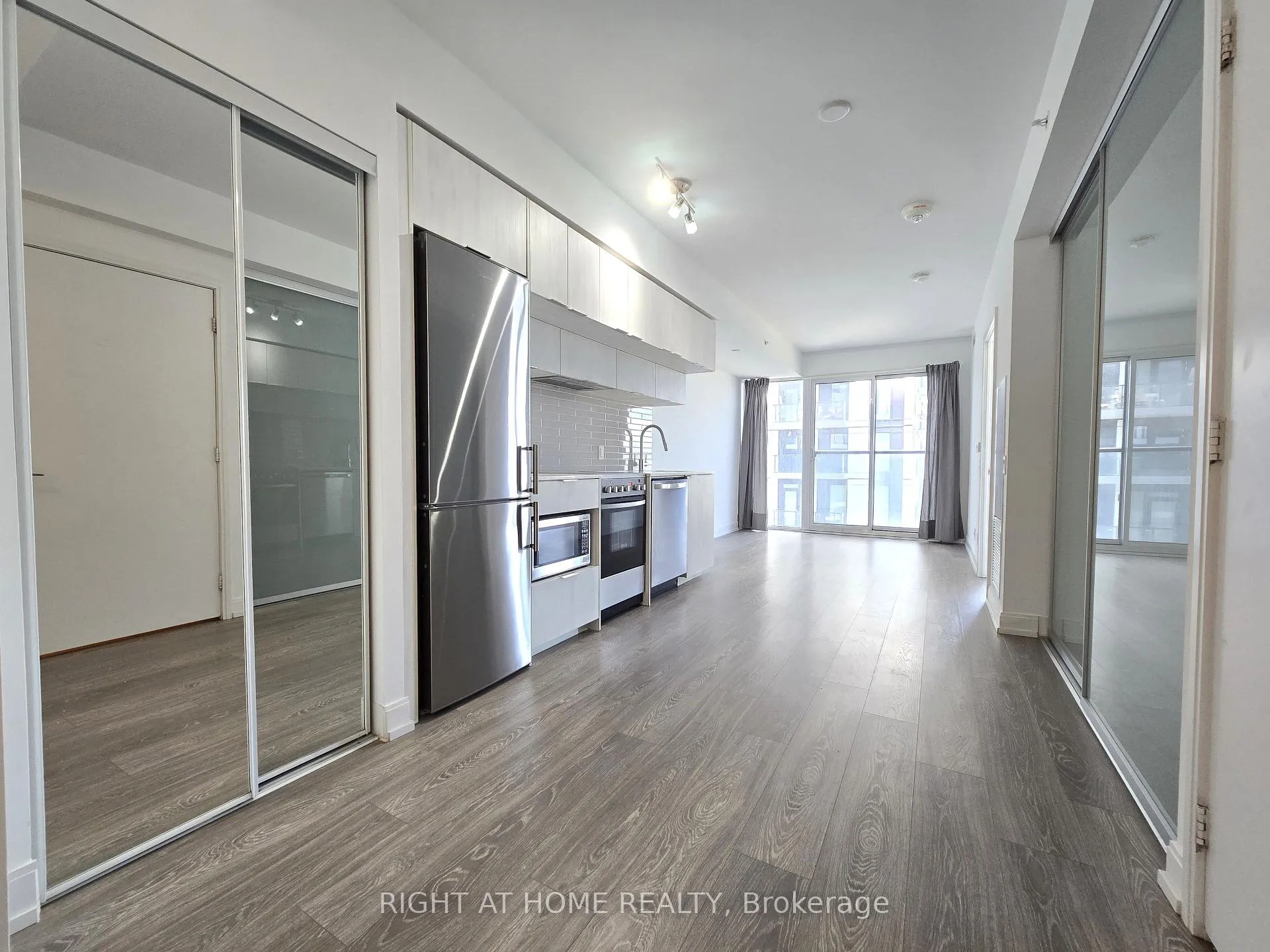 Photo 1 of Unit 3802, 181 Dundas Street E, Toronto, Moss Park — HOMEH