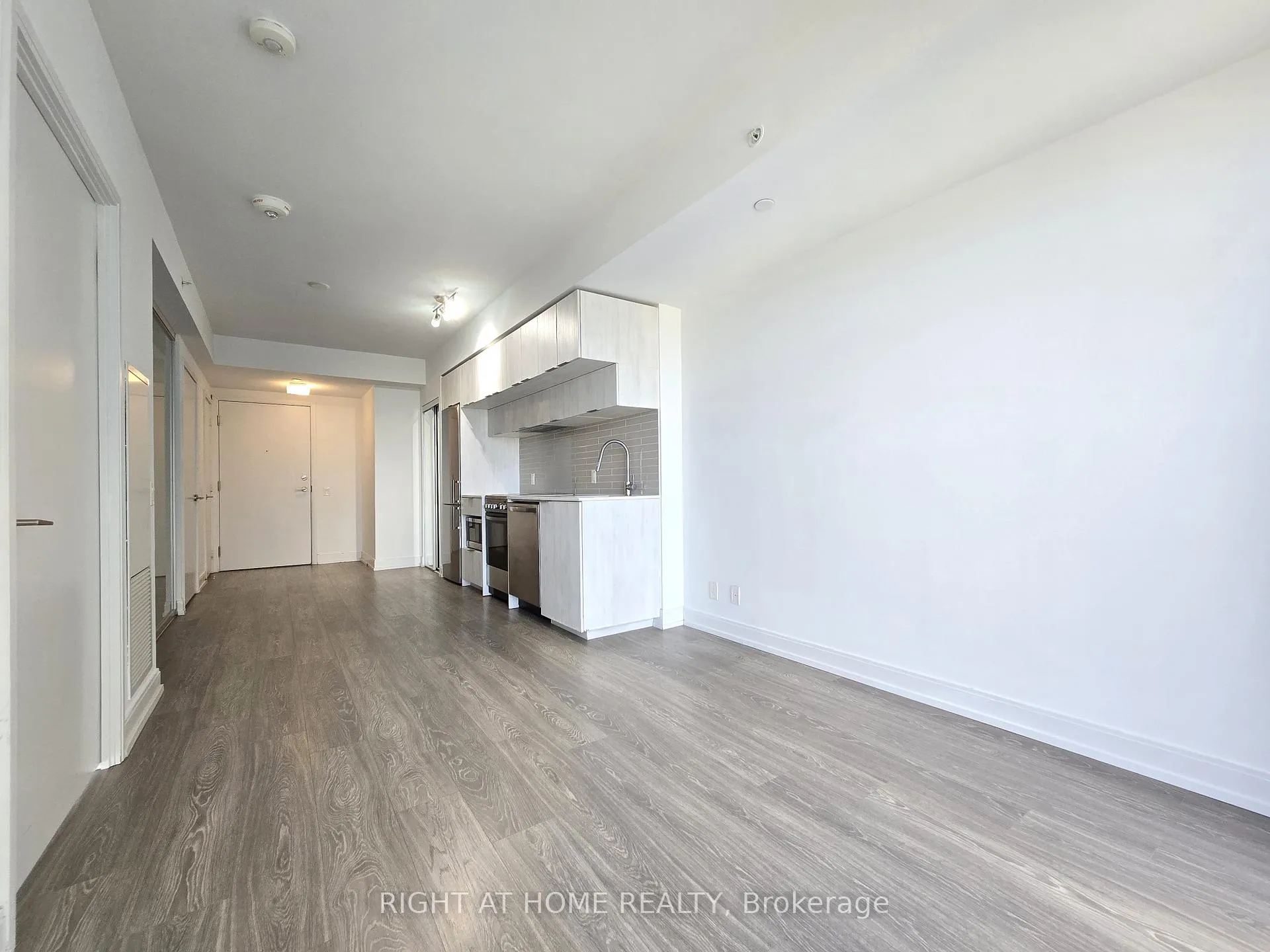 Photo 7 of Unit 3802, 181 Dundas Street E, Toronto, Moss Park — HOMEH