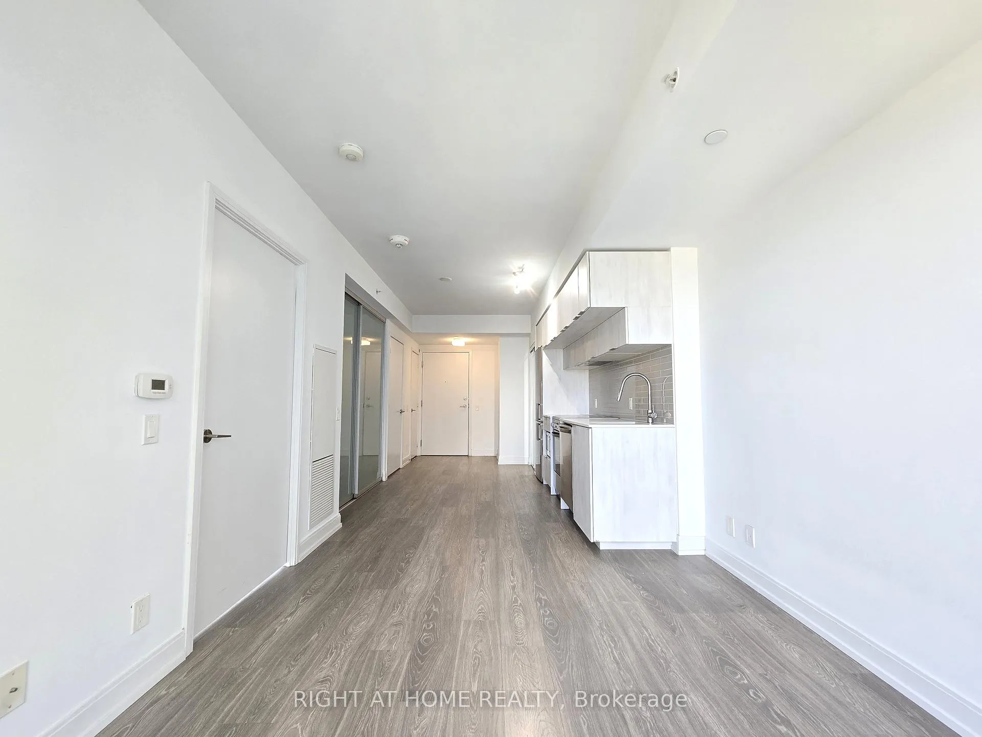 Photo 8 of Unit 3802, 181 Dundas Street E, Toronto, Moss Park — HOMEH