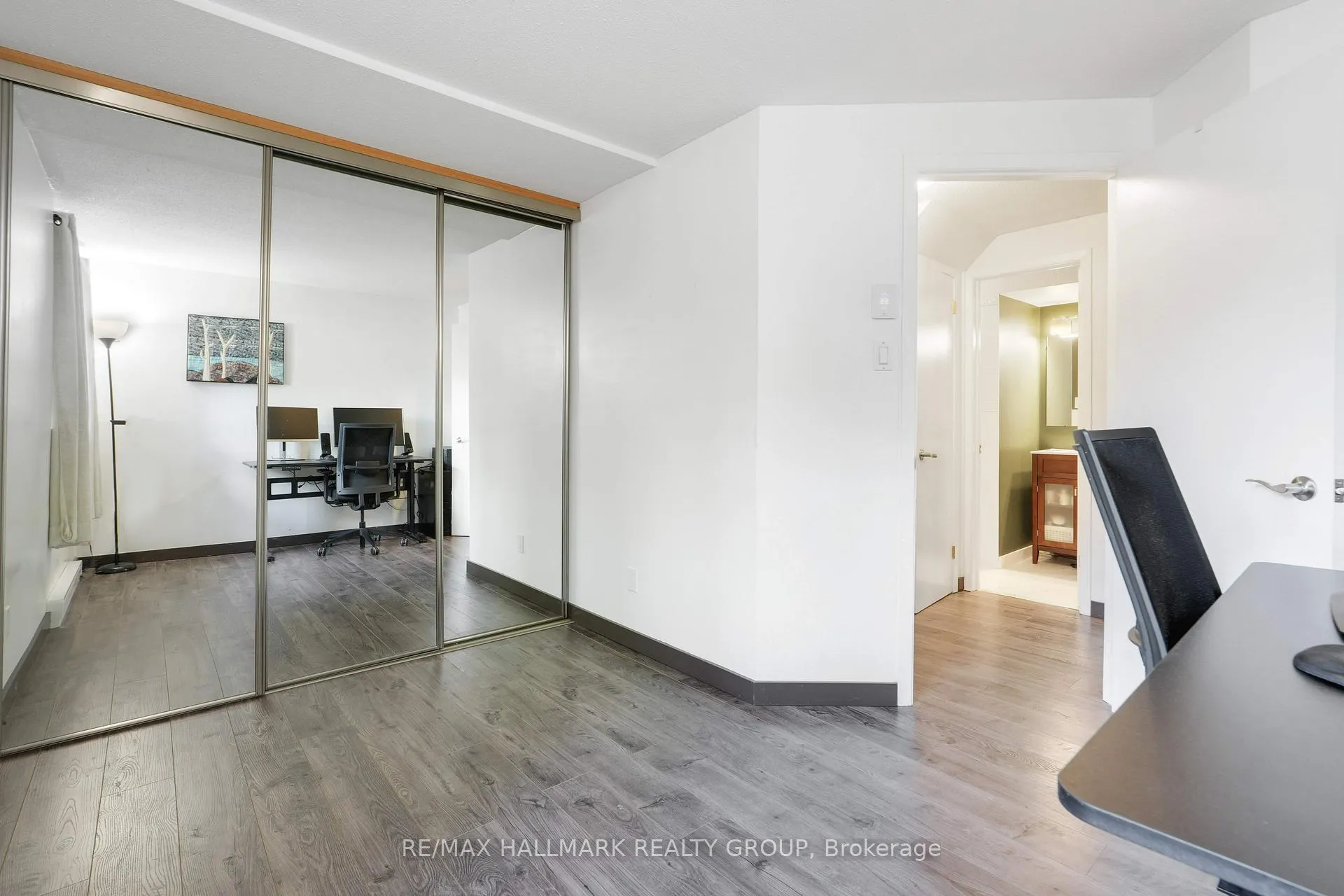 Photo 23 of 262A Presland Road, Ottawa, Overbrook/Castle Heights — HOMEH