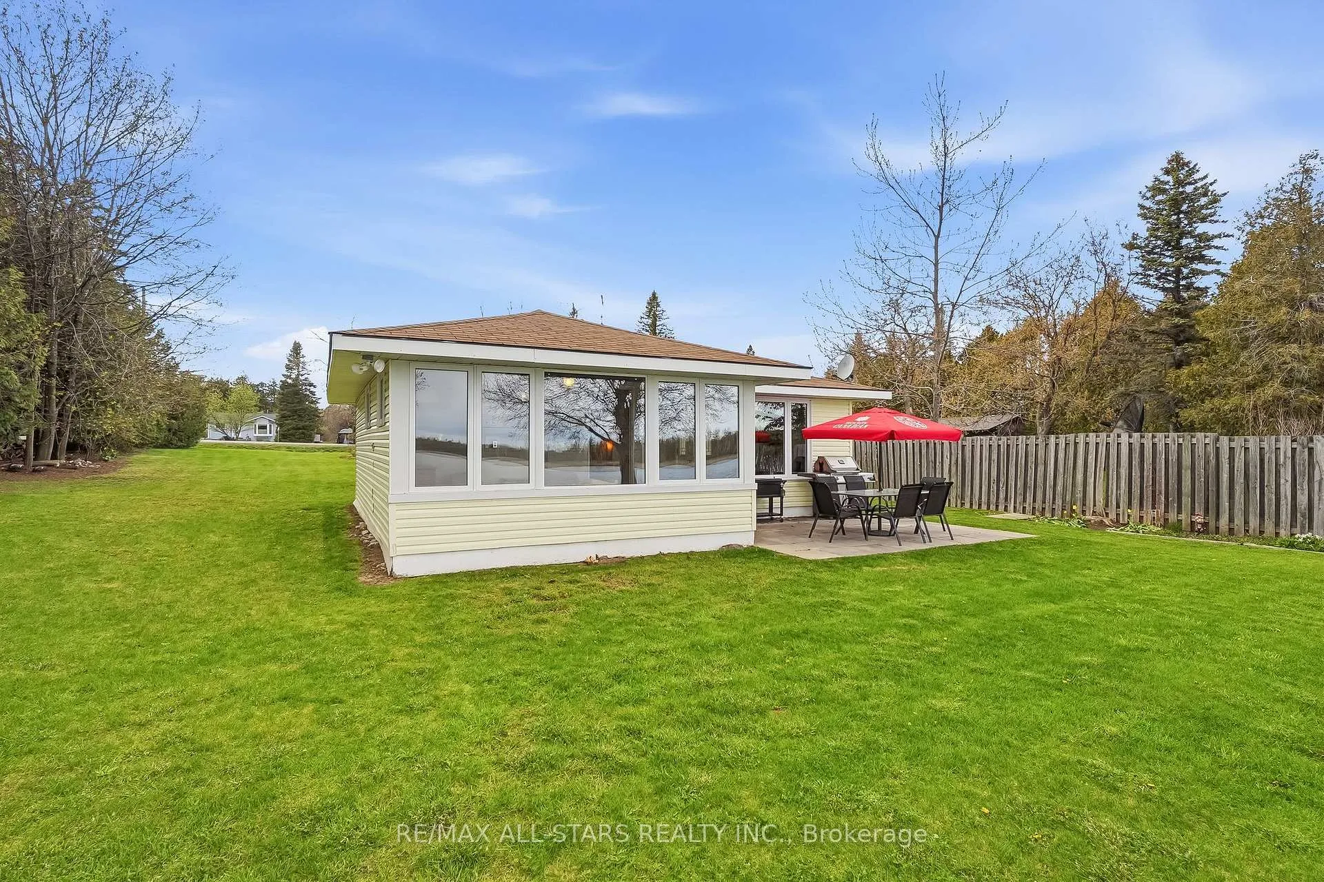 Photo 50 of 42 Riverside Drive, Kawartha Lakes, Lindsay — HOMEH