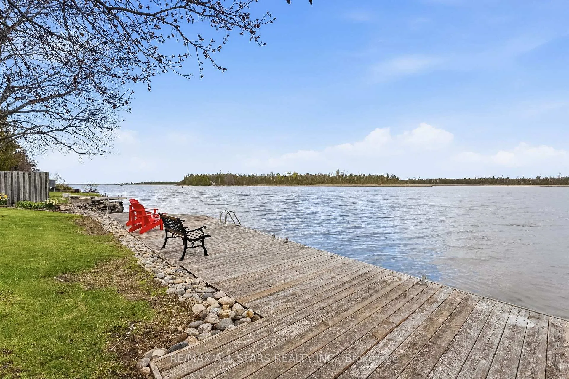 Photo 36 of 42 Riverside Drive, Kawartha Lakes, Lindsay — HOMEH