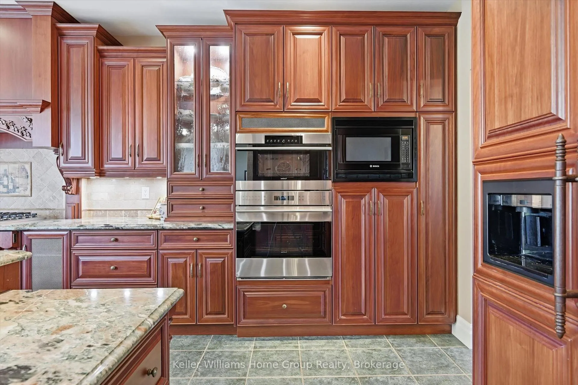 Photo 15 of 6423 Chelsea Road, Burlington, Rural Burlington — HOMEH