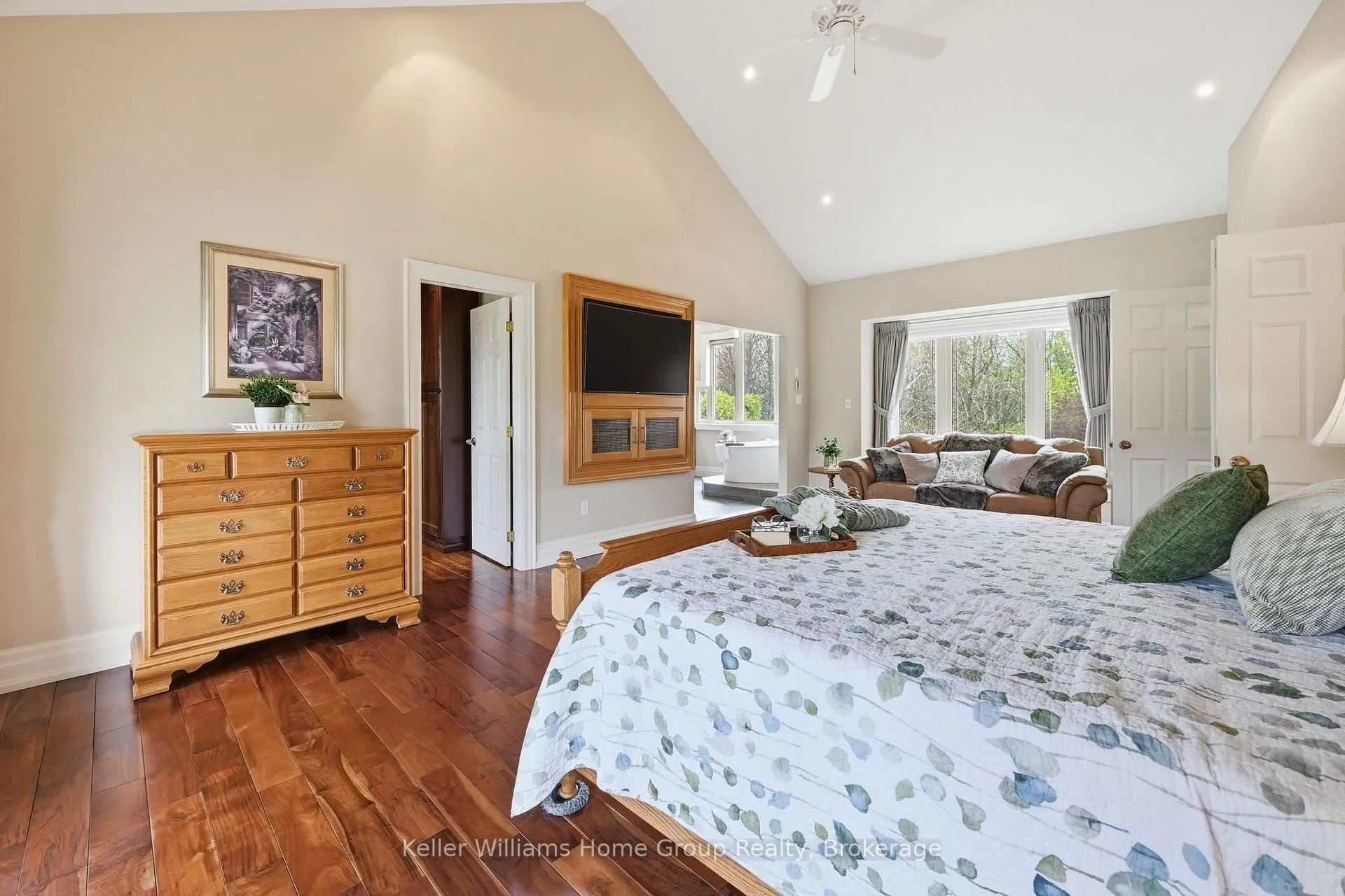 Photo 19 of 6423 Chelsea Road, Burlington, Rural Burlington — HOMEH