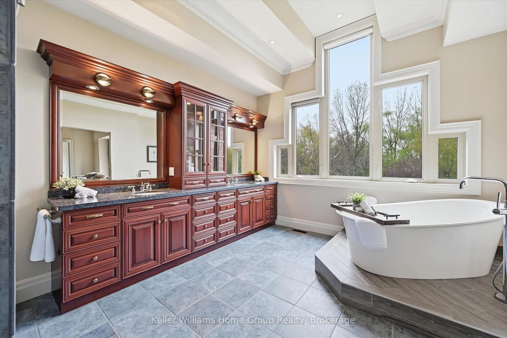 Photo 20 of 6423 Chelsea Road, Burlington, Rural Burlington — HOMEH