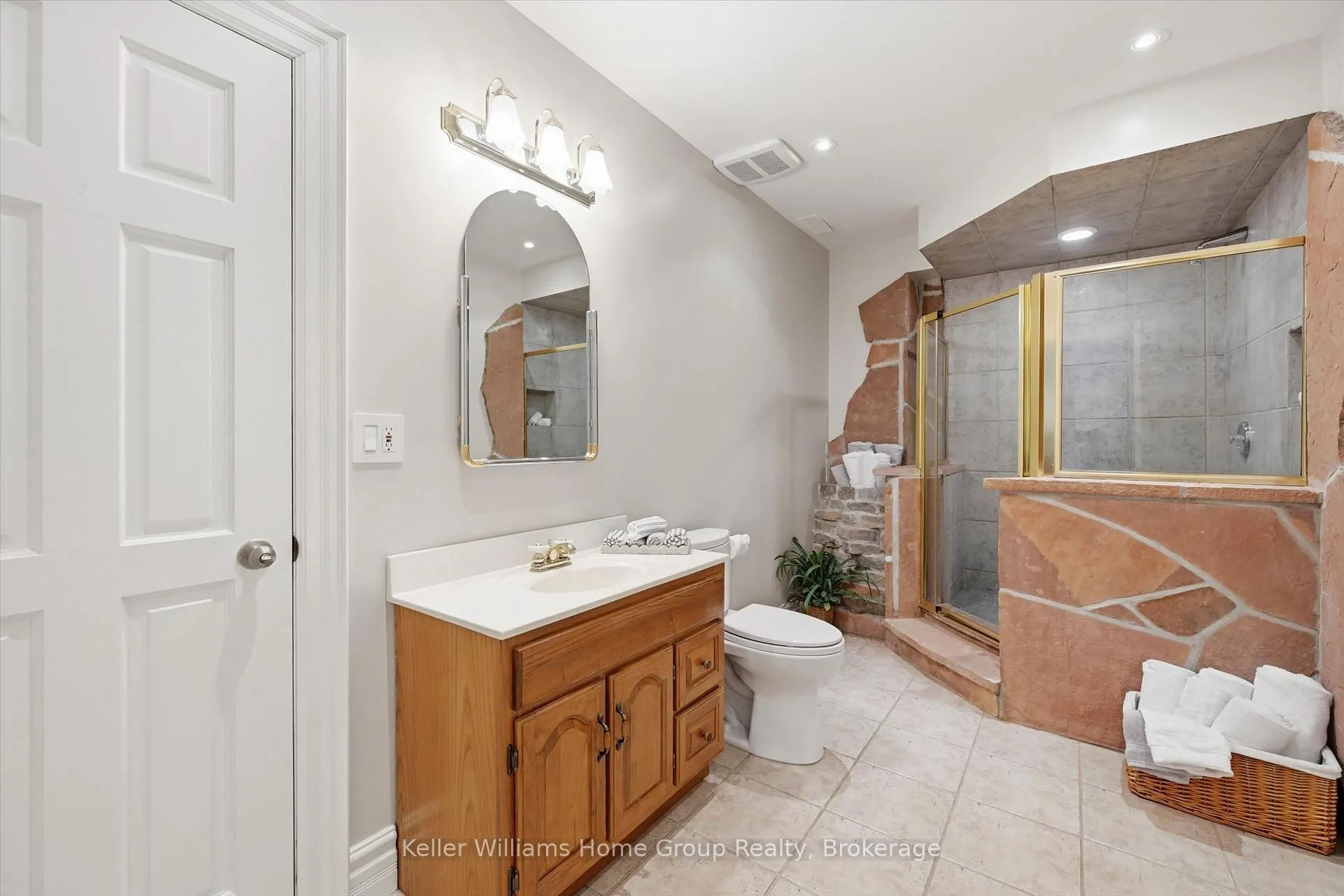 Photo 34 of 6423 Chelsea Road, Burlington, Rural Burlington — HOMEH
