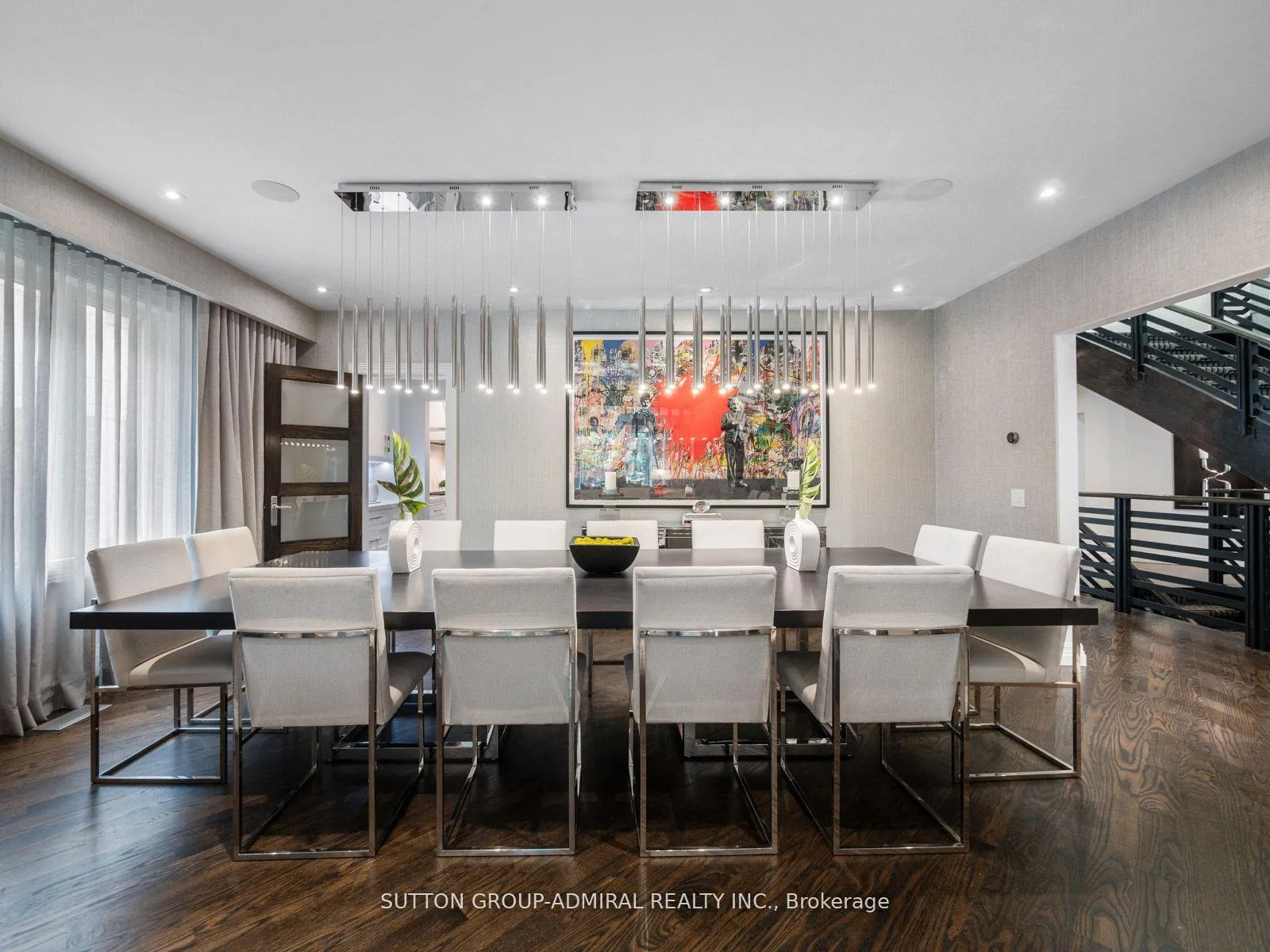 Photo 8 of 50 Renaissance Court, Vaughan, Beverley Glen — HOMEH