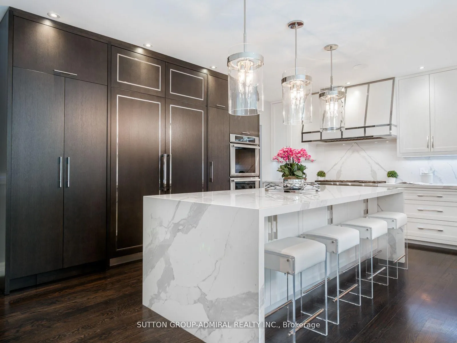 Photo 9 of 50 Renaissance Court, Vaughan, Beverley Glen — HOMEH