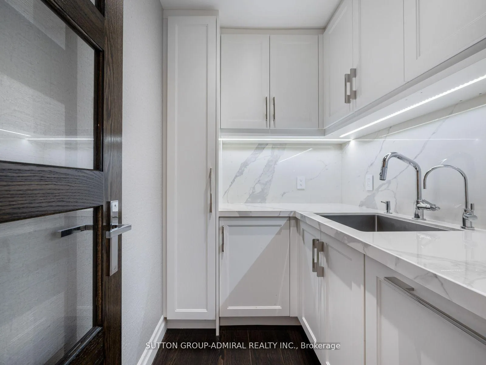 Photo 11 of 50 Renaissance Court, Vaughan, Beverley Glen — HOMEH
