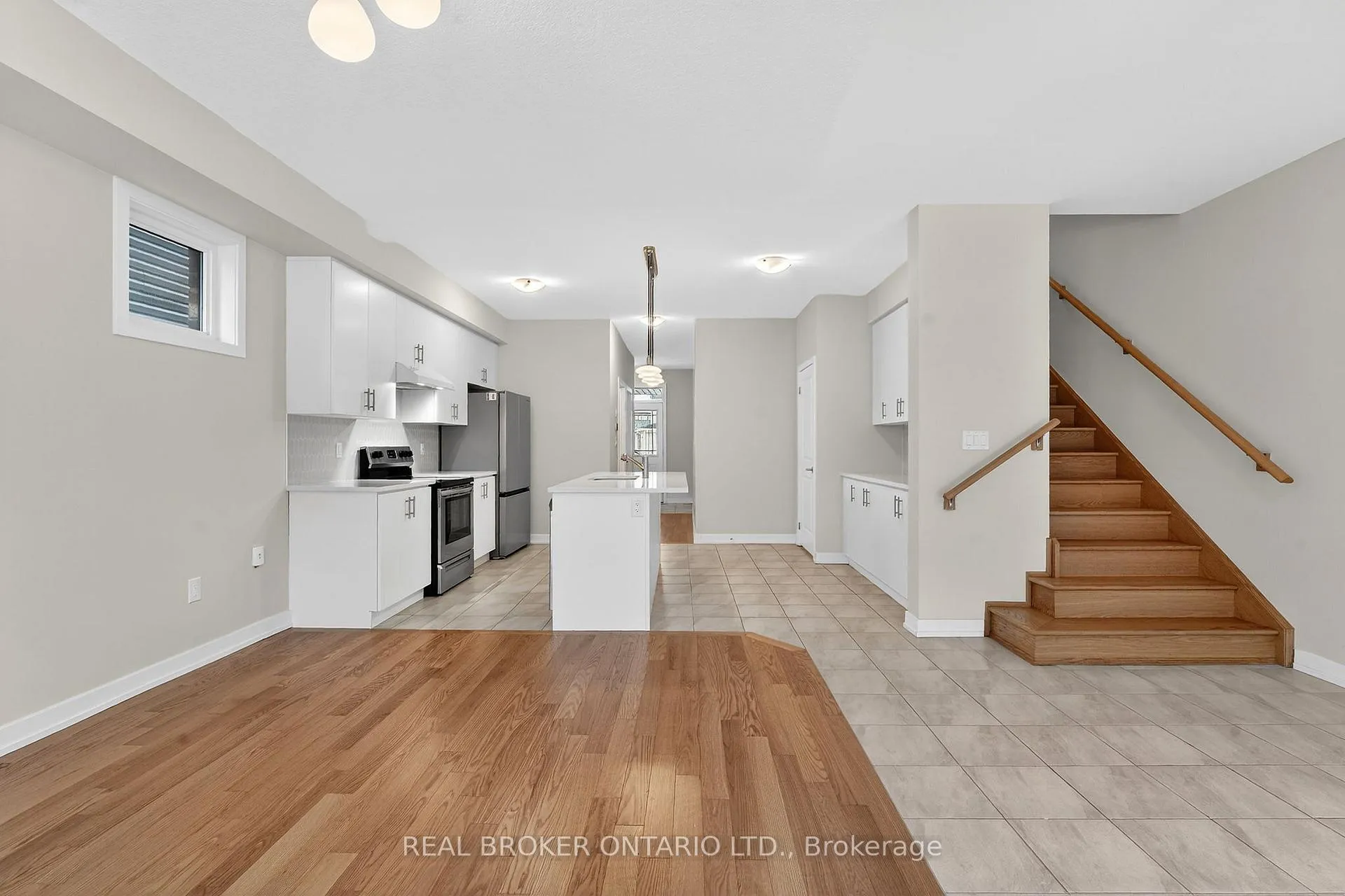 Photo 13 of 42 Sunflower Crescent, Thorold, Hurricane/Merrittville — HOMEH