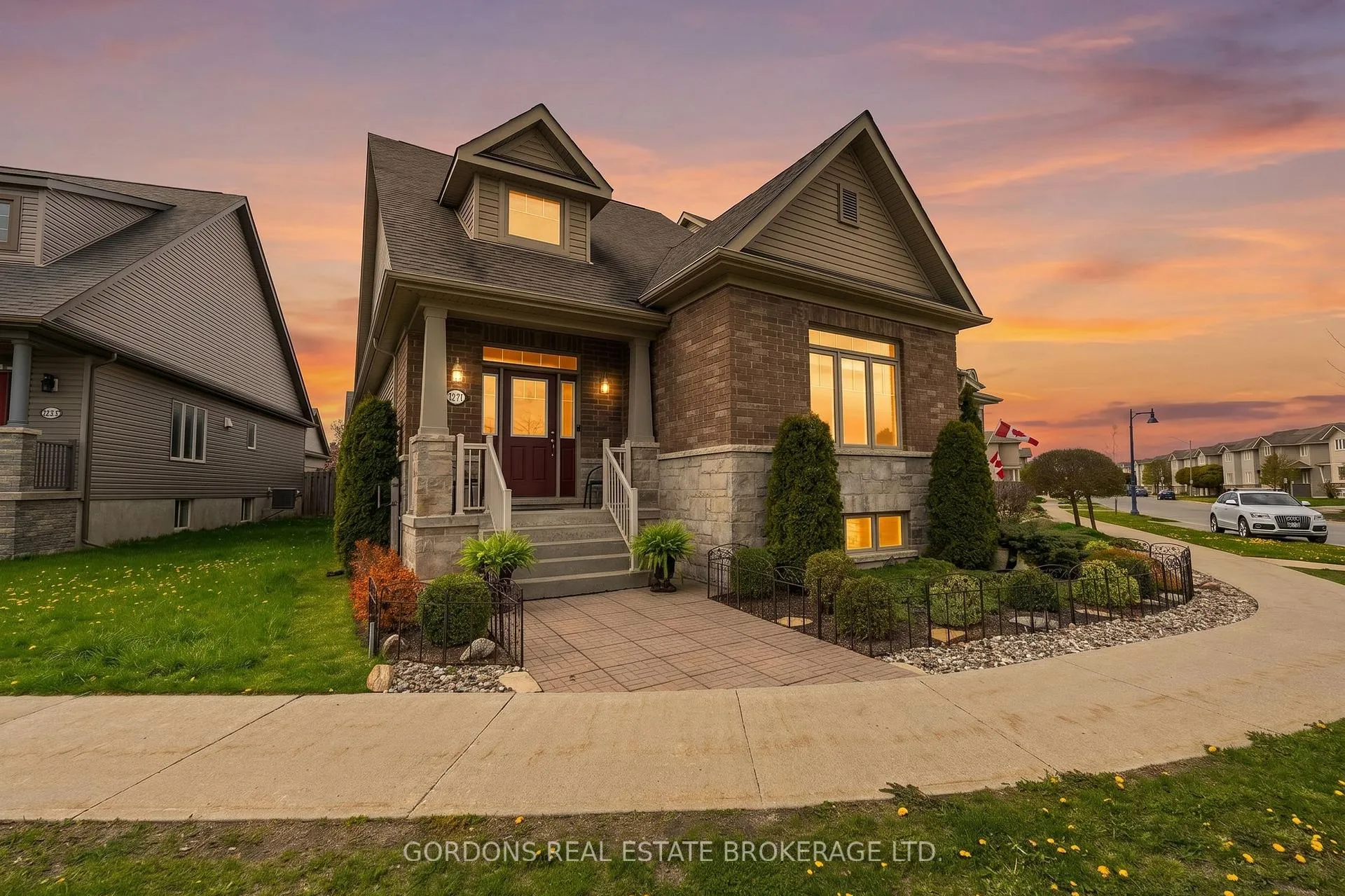 Photo 1 of 1271 Crossfield Avenue, Kingston, City Northwest — HOMEH