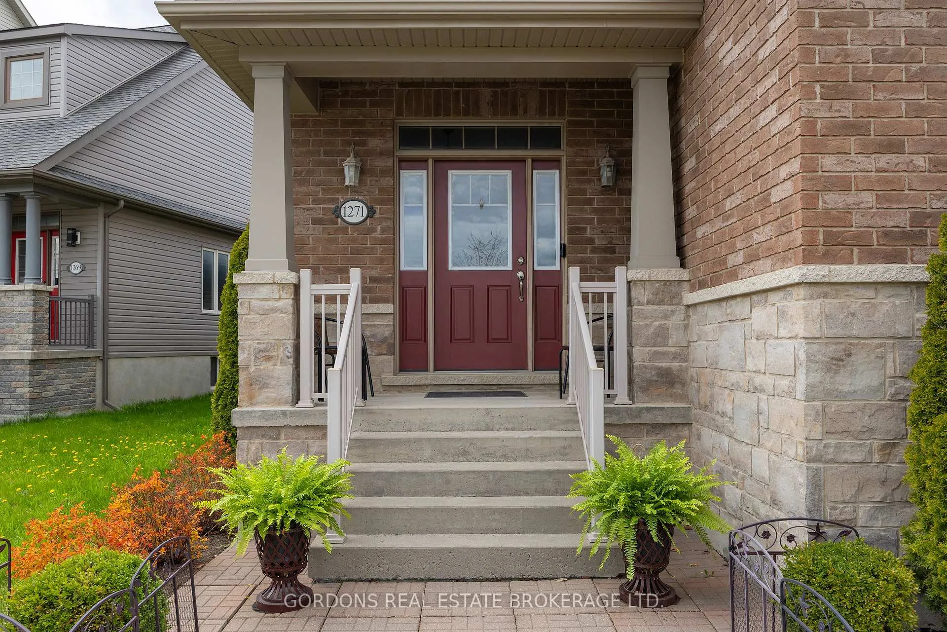 Photo 4 of 1271 Crossfield Avenue, Kingston, City Northwest — HOMEH