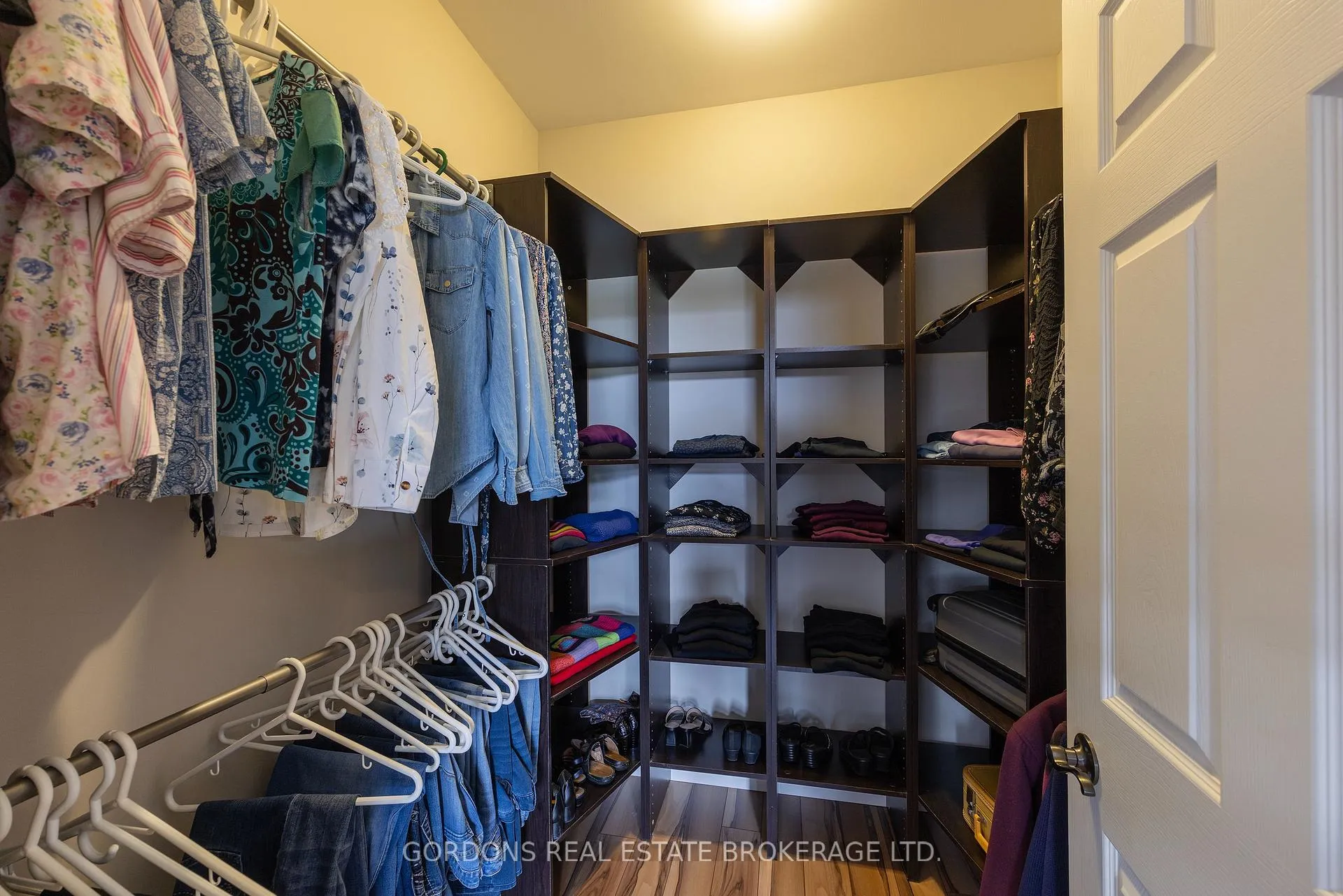 Photo 19 of 1271 Crossfield Avenue, Kingston, City Northwest — HOMEH