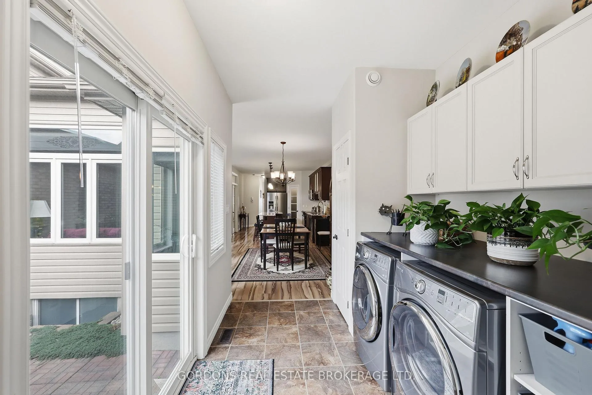 Photo 37 of 1271 Crossfield Avenue, Kingston, City Northwest — HOMEH