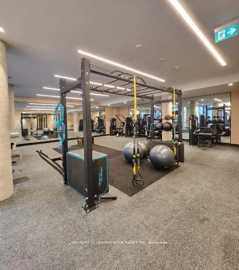 Photo 5 of Unit 1006, 2020 Bathurst Street, Toronto, Humewood-Cedarvale — HOMEH