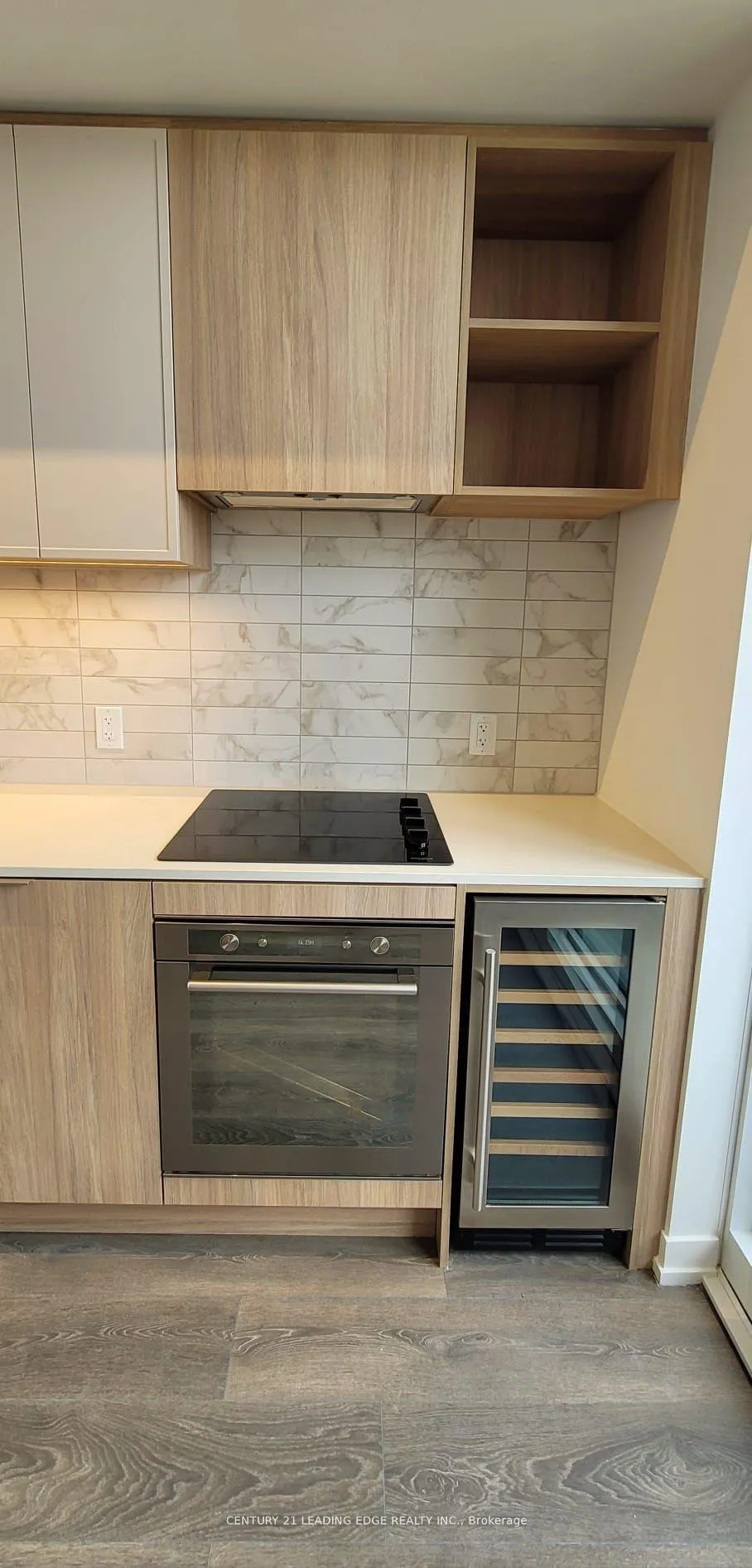 Photo 9 of Unit 1006, 2020 Bathurst Street, Toronto, Humewood-Cedarvale — HOMEH