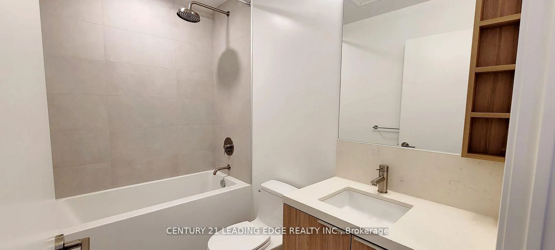 Photo 10 of Unit 1006, 2020 Bathurst Street, Toronto, Humewood-Cedarvale — HOMEH