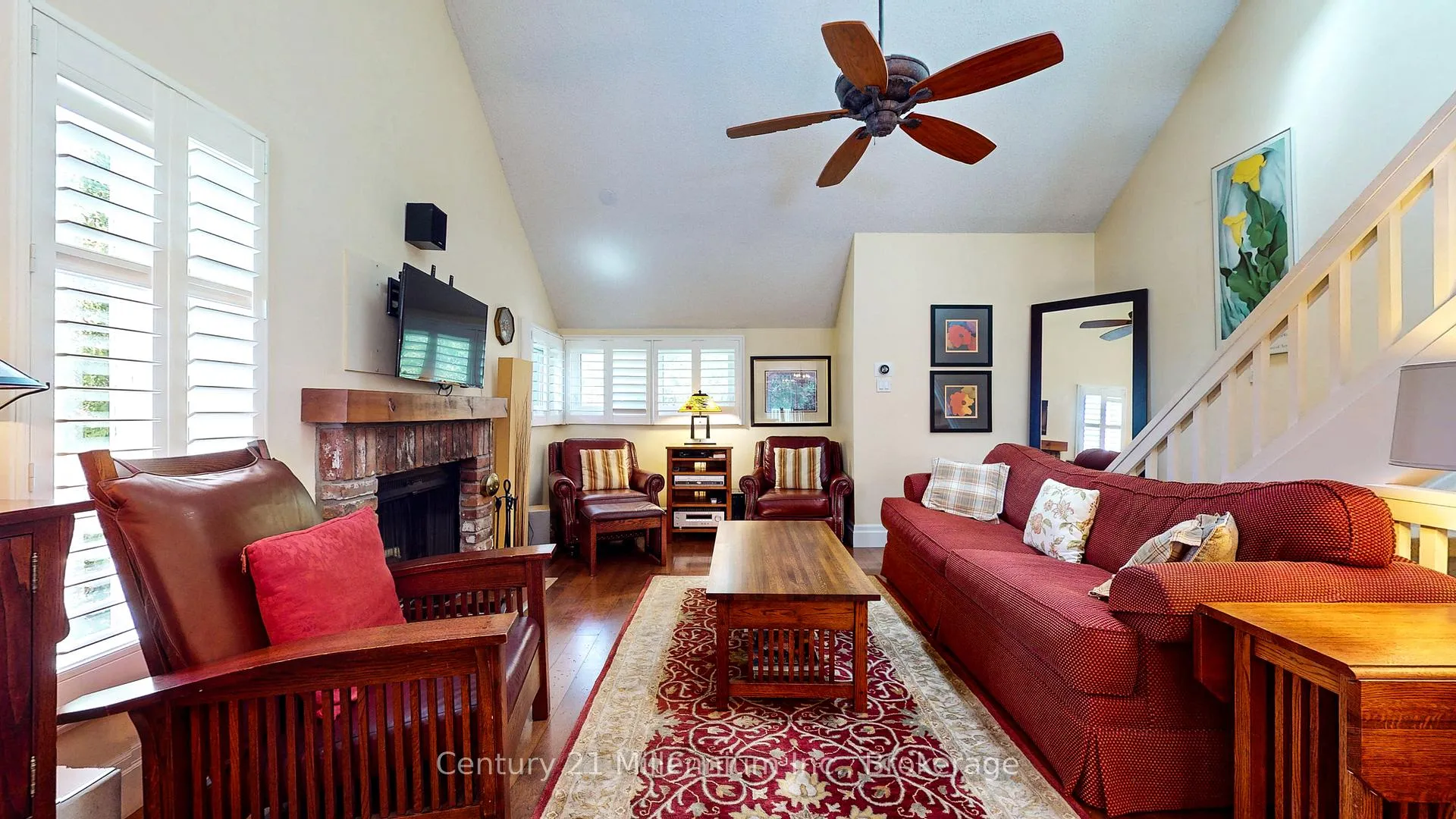 Photo 7 of 434 Oxbow Crescent, Collingwood — HOMEH