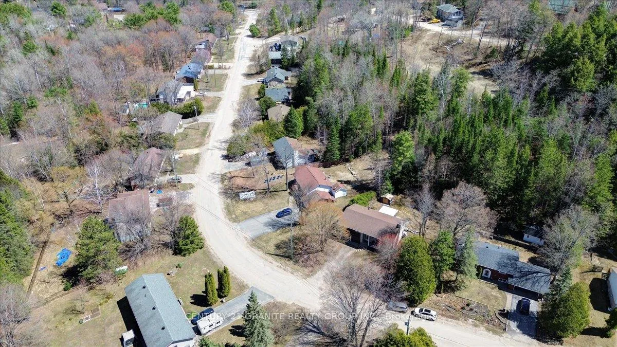 Photo 31 of 25 Forest Hill Road, Bancroft, Bancroft Ward — HOMEH