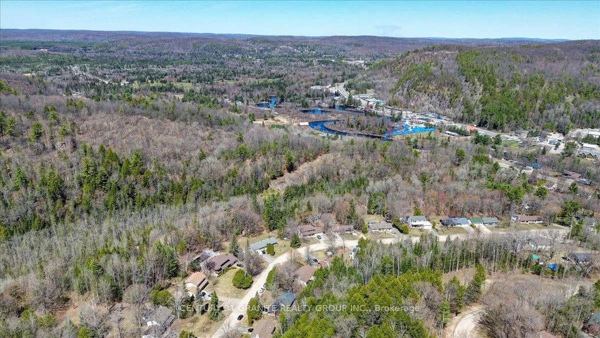 Photo 49 of 25 Forest Hill Road, Bancroft, Bancroft Ward — HOMEH