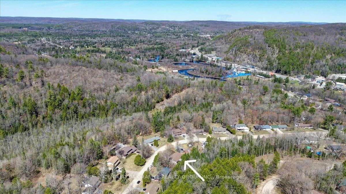 Photo 38 of 25 Forest Hill Road, Bancroft, Bancroft Ward — HOMEH